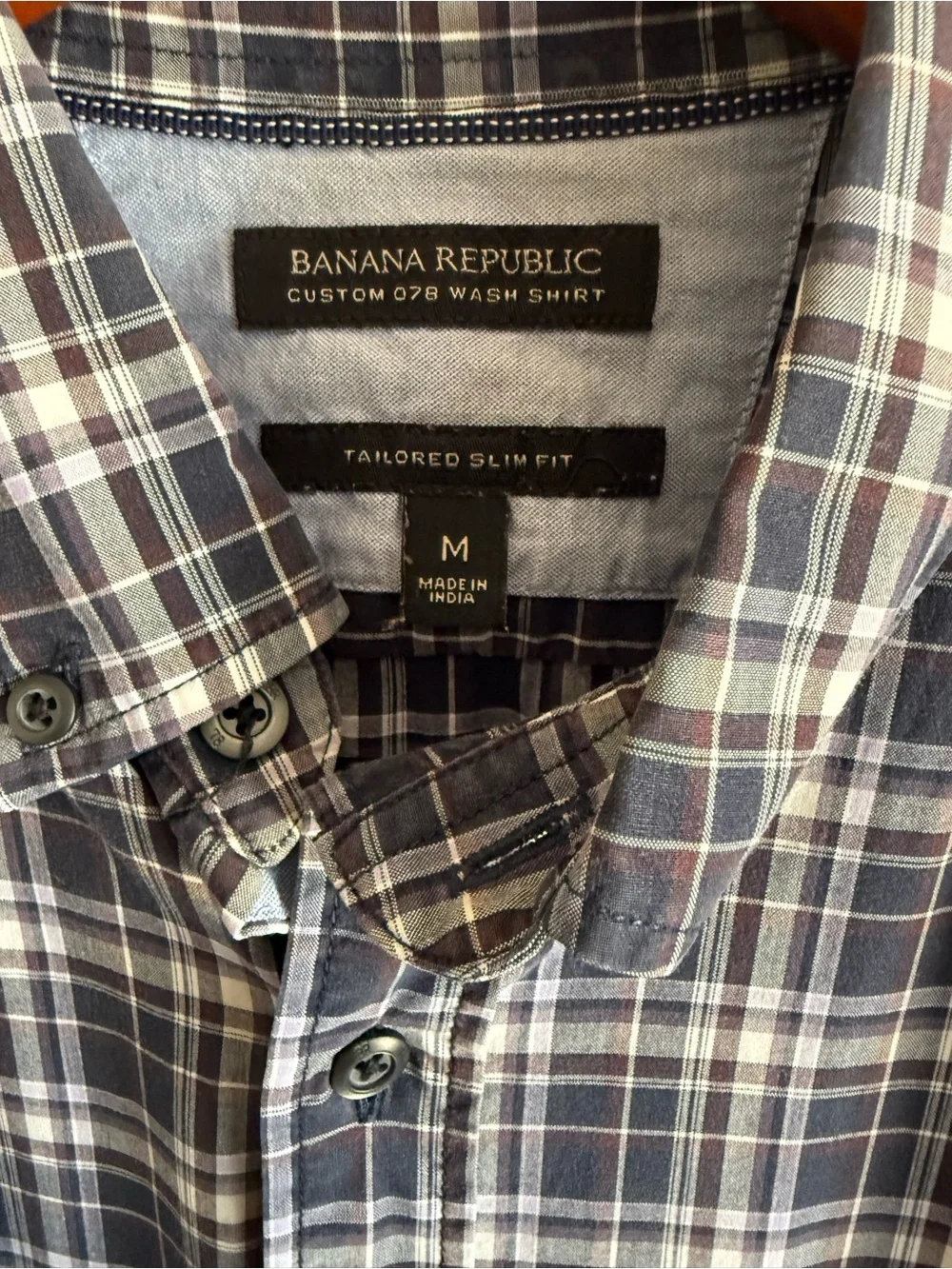 Banana Republic Men's Navy and White Plaid Button-Down Shirt